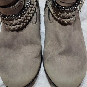 LOT OF 3! SIZE 11 GIRLS BOOTS & SLIPPERS